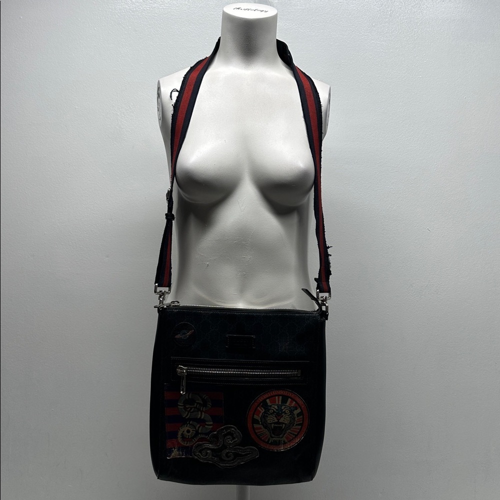 Gucci Black Crossbody Bag with Red-Black Strap